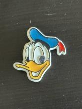 Vintage Donald Duck Head Pin Plastic With Great Color 1970s Sovenir