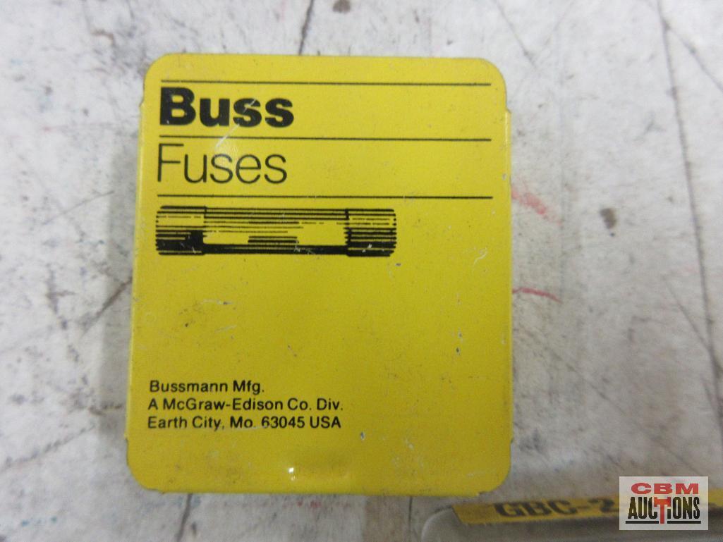 Buss Fuse Assortment w/ Storage Case... GBC-2 @ 1 GBC-2 1/2 @ 6 GBC-8 @ 2 GBC-15 @ 9 GBC-16 @ 13