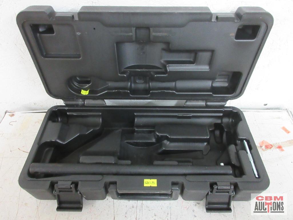 Stark Torque Wrench w/ Molded Storage Case... Input: 1/2" Drive (F) Output: 3/4" Drive...(M)
