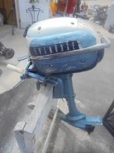 1960 Evinrude Light Weight Model 3034/3HP Outboard Motot