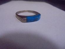 Vintage Ladies Sterling Silver & Turquoise Ring