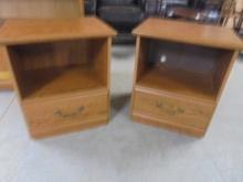 2 Matching Night Stands w/ Drawers in Bottom
