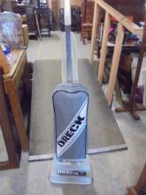 Orek XL Upright Vacuum