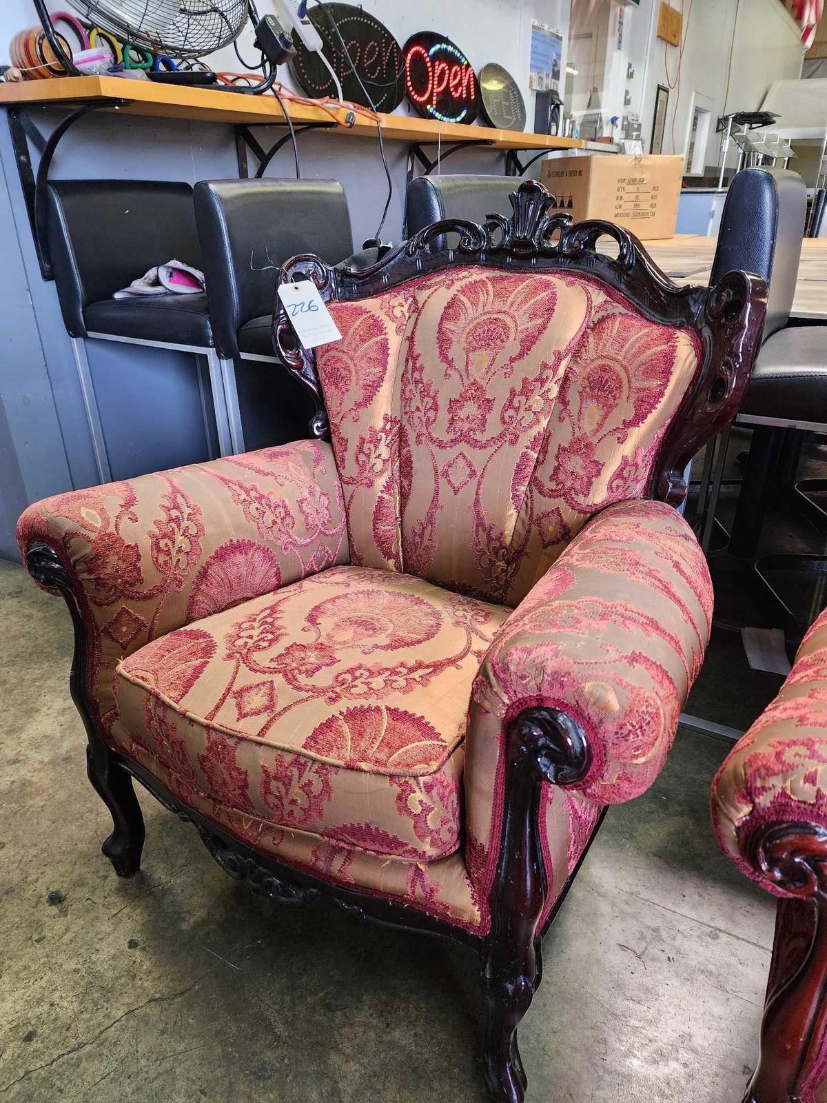 32 in. Victorian Style Upholstered Chair