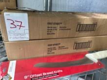 New First Street 9 in. Offset Bread Knives