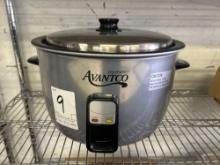 New Avantco 23 cup Electric Rice Cooker