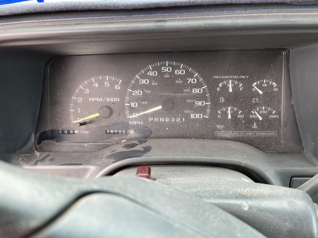 1999 Chevrolet 2500 K2500 LS 4x4 Truck