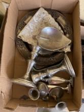 BOX LOT OF ASSORTED KITCHEN MISCELLANEOUS