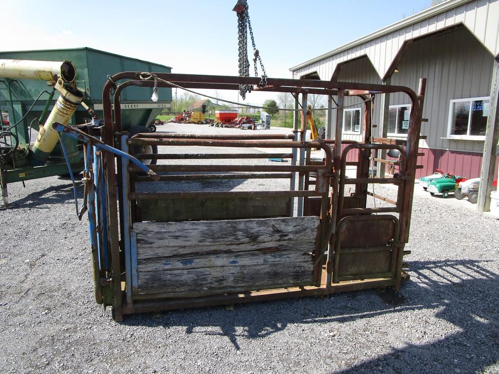 PRIEFERT LIVESTOCK CHUTE