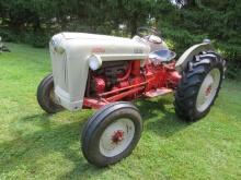 Ford 600 Series Gas Tractor