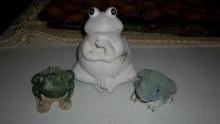 frog decor, 3 cute figures