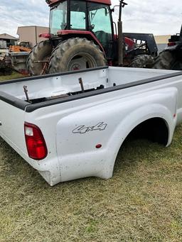 ford super duty dually bed