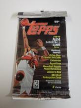 FACTORY SEALED 1998-99 TOPPS BASKETBALL SERIES 1 5 CARD PACK LOOK FOR RARE INSERTS