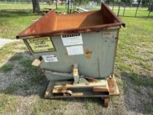 Hippo Hopper On Casters, Size: 1 Cubic Yard, Max Capacity 6,500 Lbs