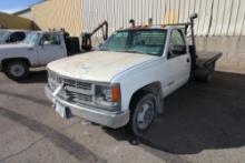 1994 CHEVROLET CHEVY CHEYENNE 3500 FLATBED TRUCK