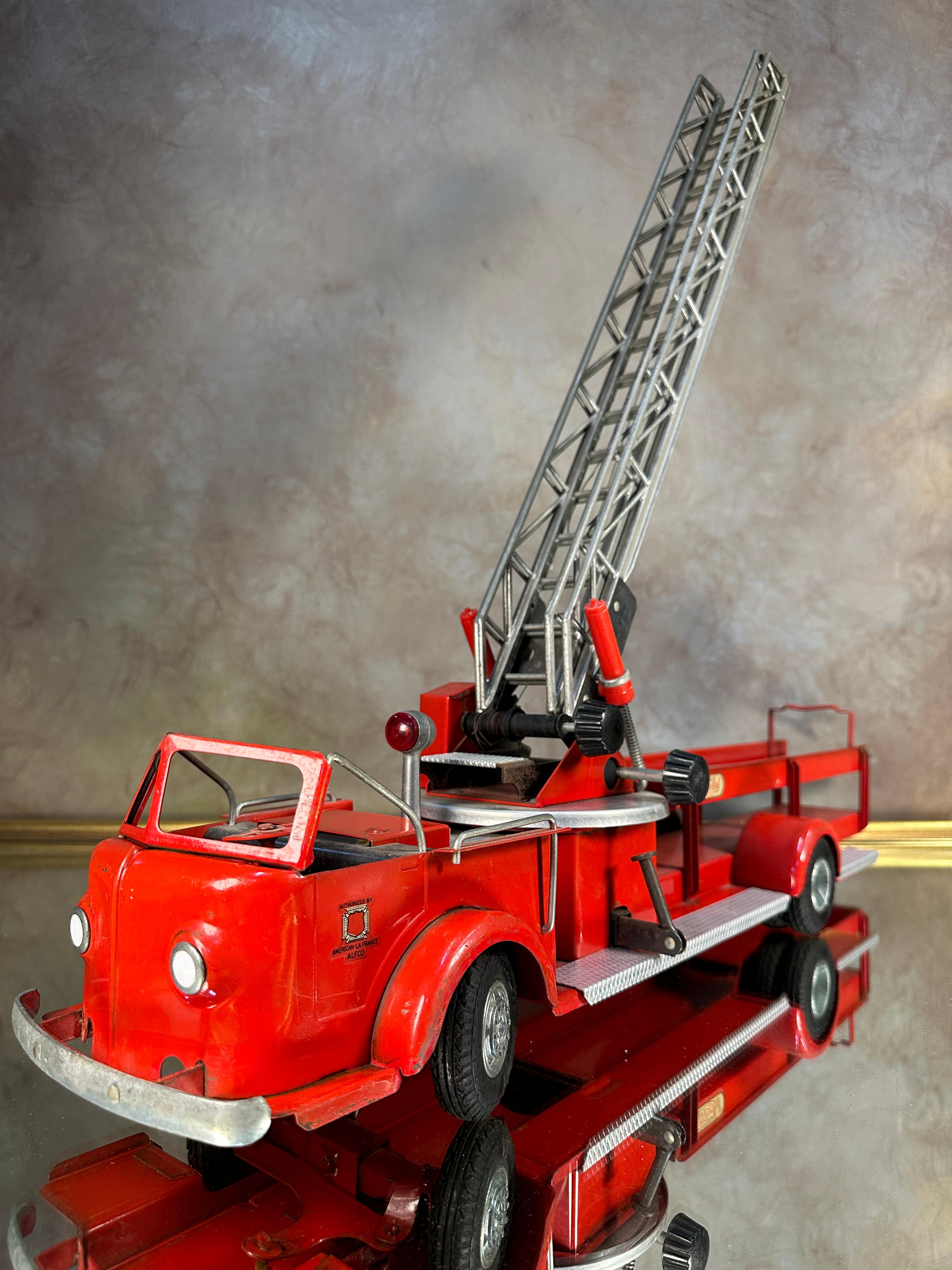 Rossmoyne Doepke Fire Truck