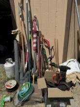 Lot of mixed item, work tools and accessories
