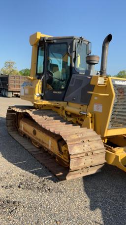 Komatsu D9 Bulldozer