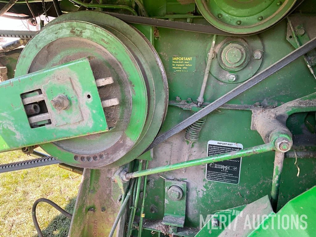 John Deere 4420 diesel combine