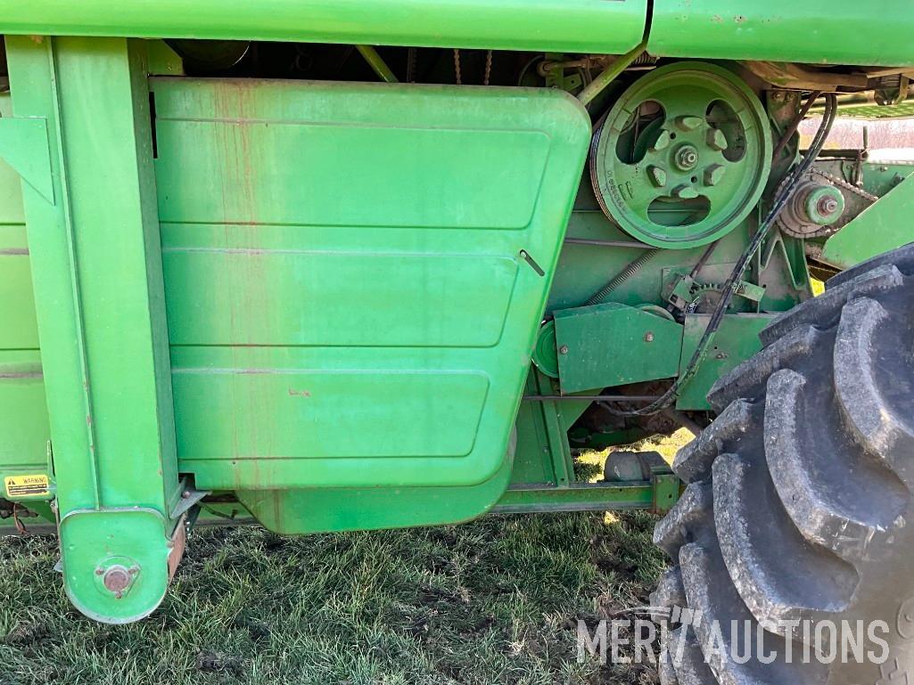 John Deere 4420 diesel combine