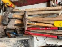 Quantity of long handled tools