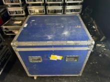 BLUE ROAD CASE - WITH CASTERS