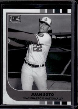 Juan Soto 2021 Topps Archives Snapshots Black and White #21