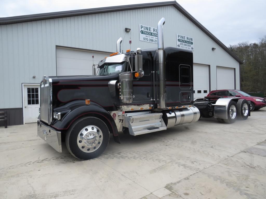 2022 W900I Kenworth