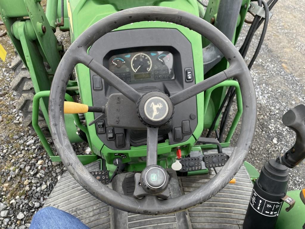 John Deere 5085 Tractor