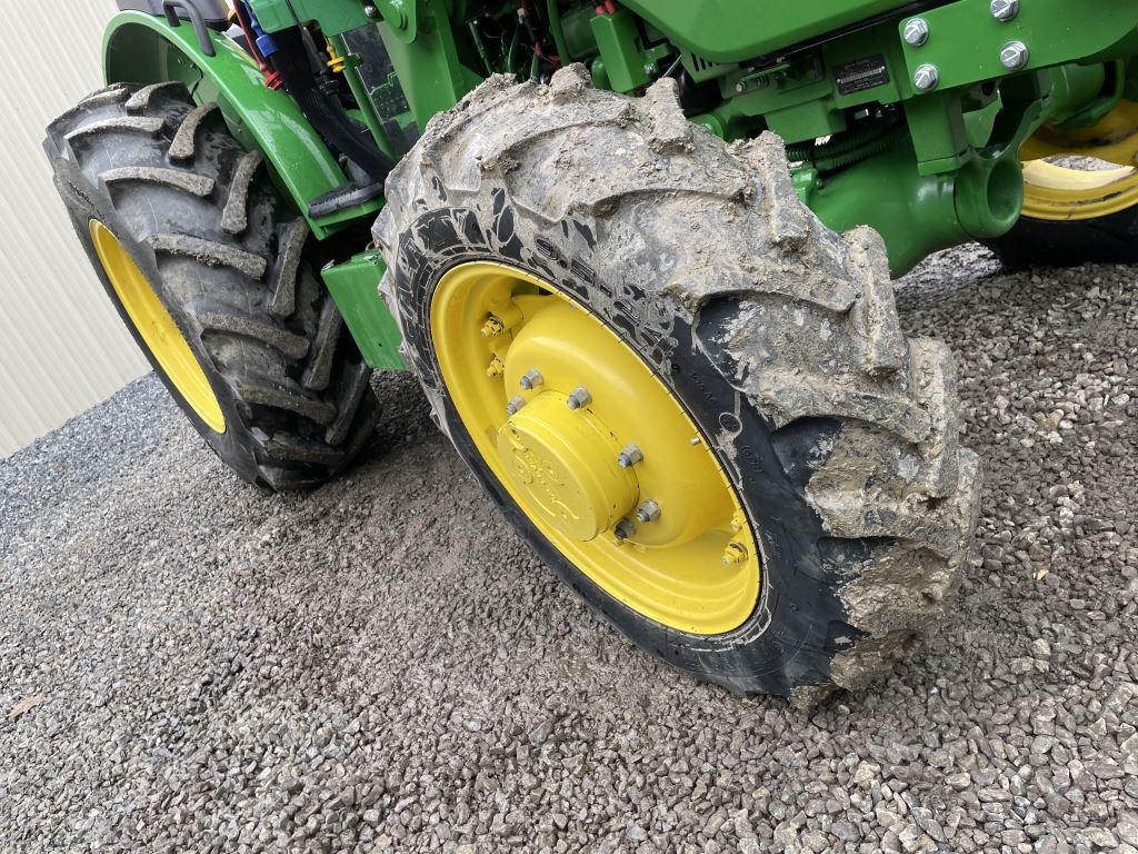 John Deere 5065E Tractor