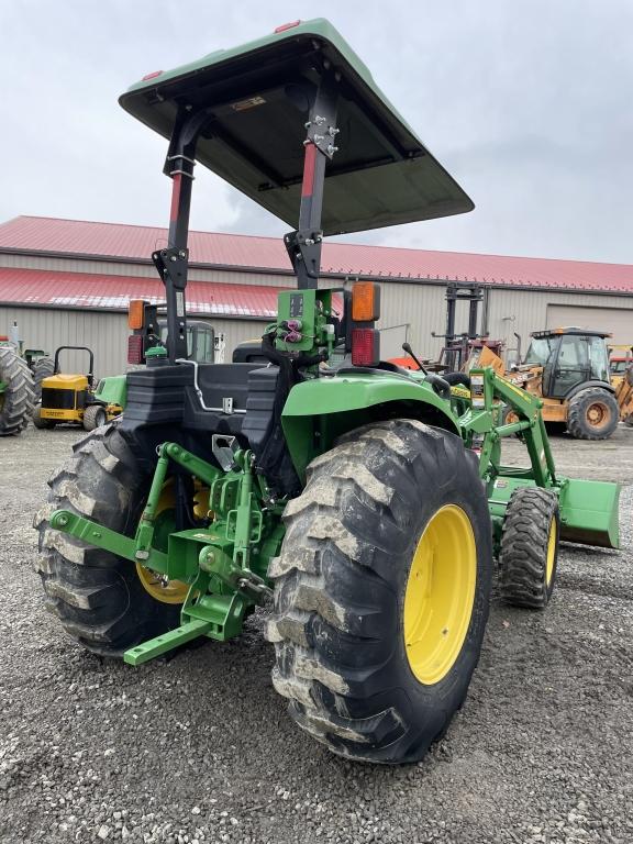 John Deere 4052M Tractor