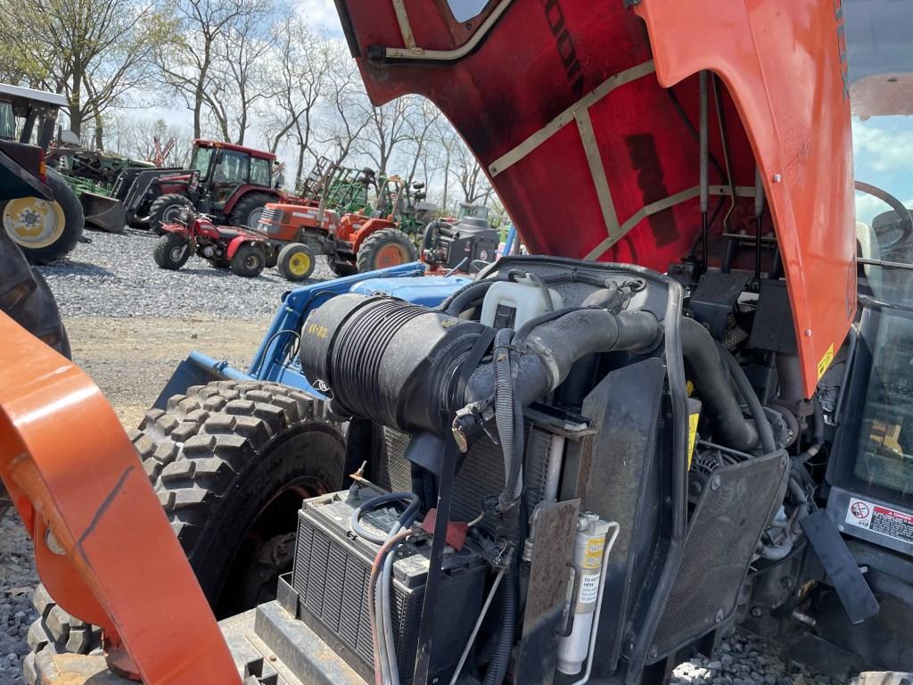 Kubota M100X Tractor