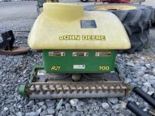 John Deere RZI700 Fertilizer Applicator