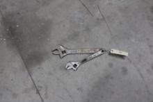 Set of 2 Crescent Wrenches - 12" and 375mm