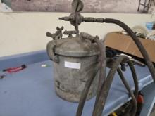 Industrial paint sprayer can