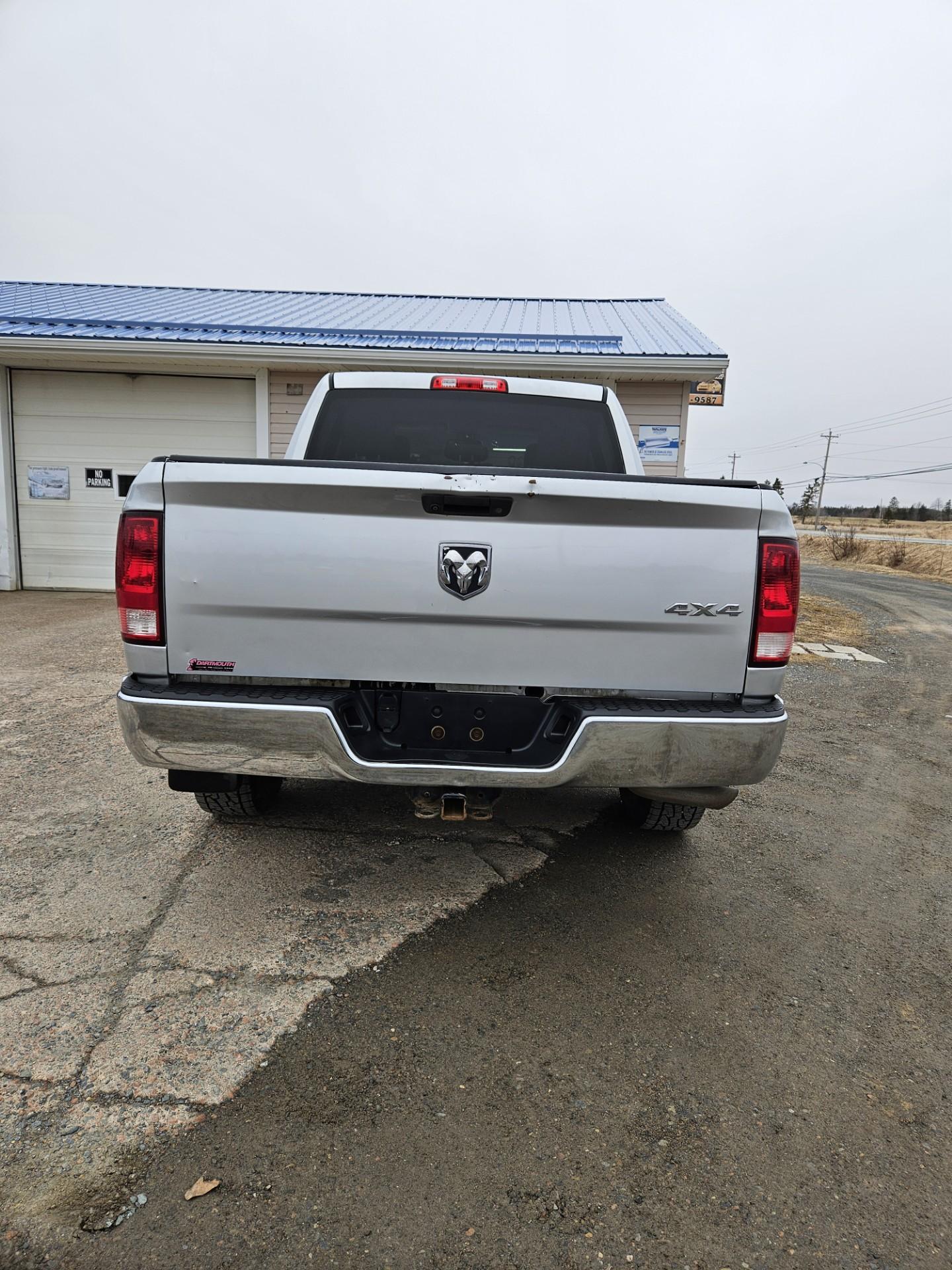 2015 RAM 1500 ST