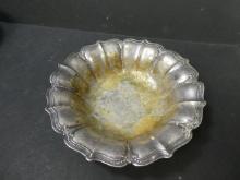 Antique Wallace Sterling Silver 4111 Ornate Nut Bowl