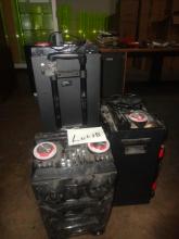 LOT: 3 PORTABLE STEREOS WITH BUILT IN SPEAKERS.