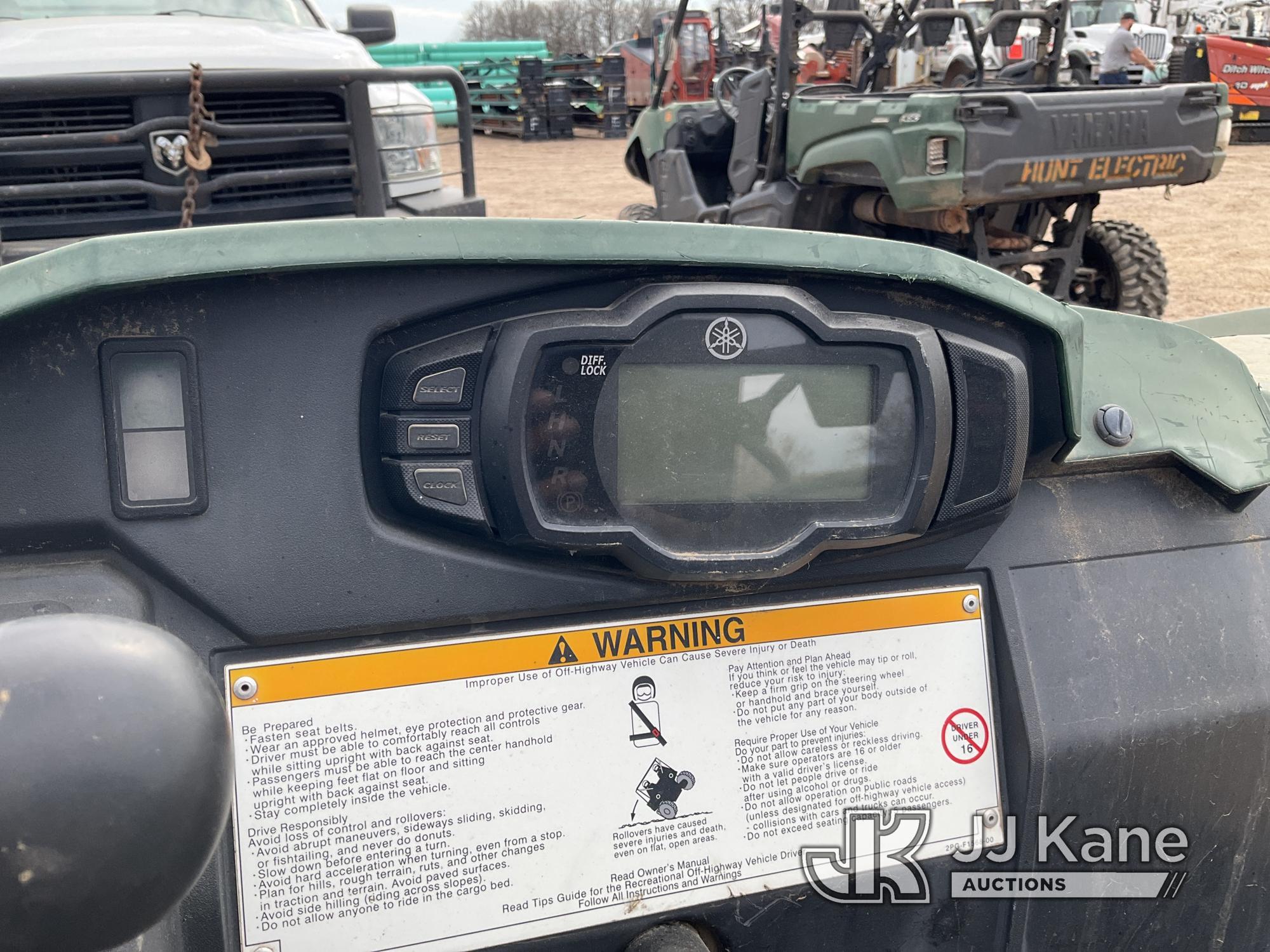 (Shakopee, MN) 2015 Yamaha Viking All-Terrain Vehicle, Seller states: Blown head gasket, exhaust hea