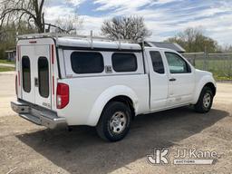 (South Beloit, IL) 2016 Nissan Frontier Extended-Cab Pickup Truck Runs & Moves) (Body/Paint Damage,