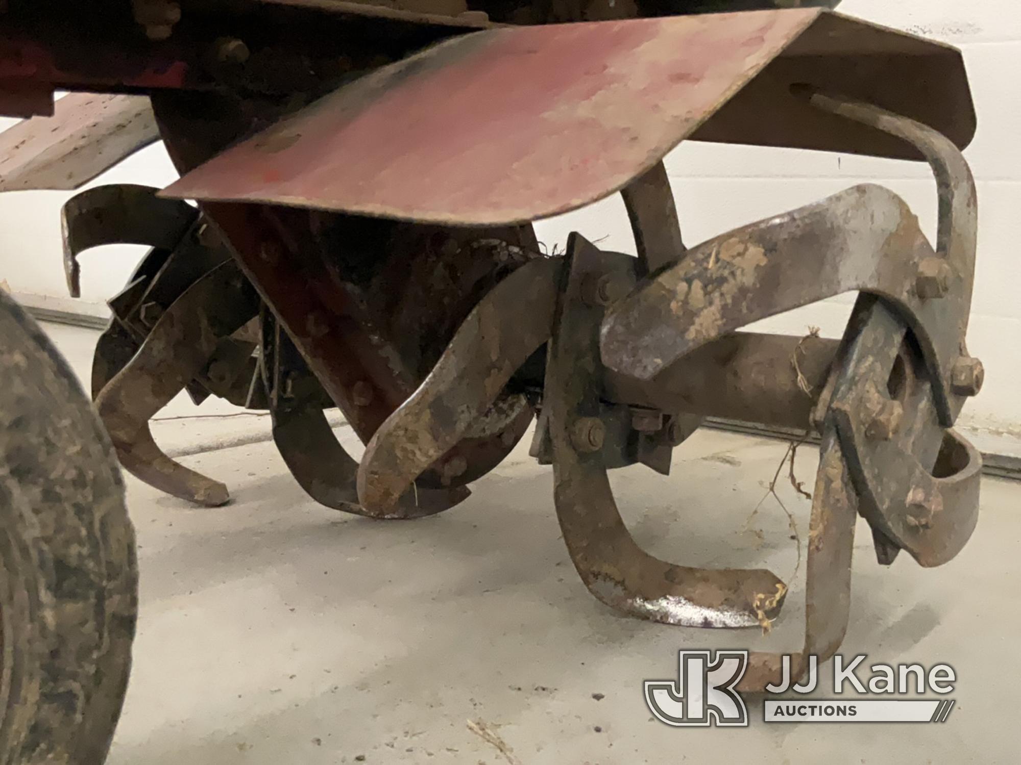 (South Beloit, IL) Maxim RotoTiller (Cranks- Does Not Start-Condition Unknown) NOTE: This unit is be