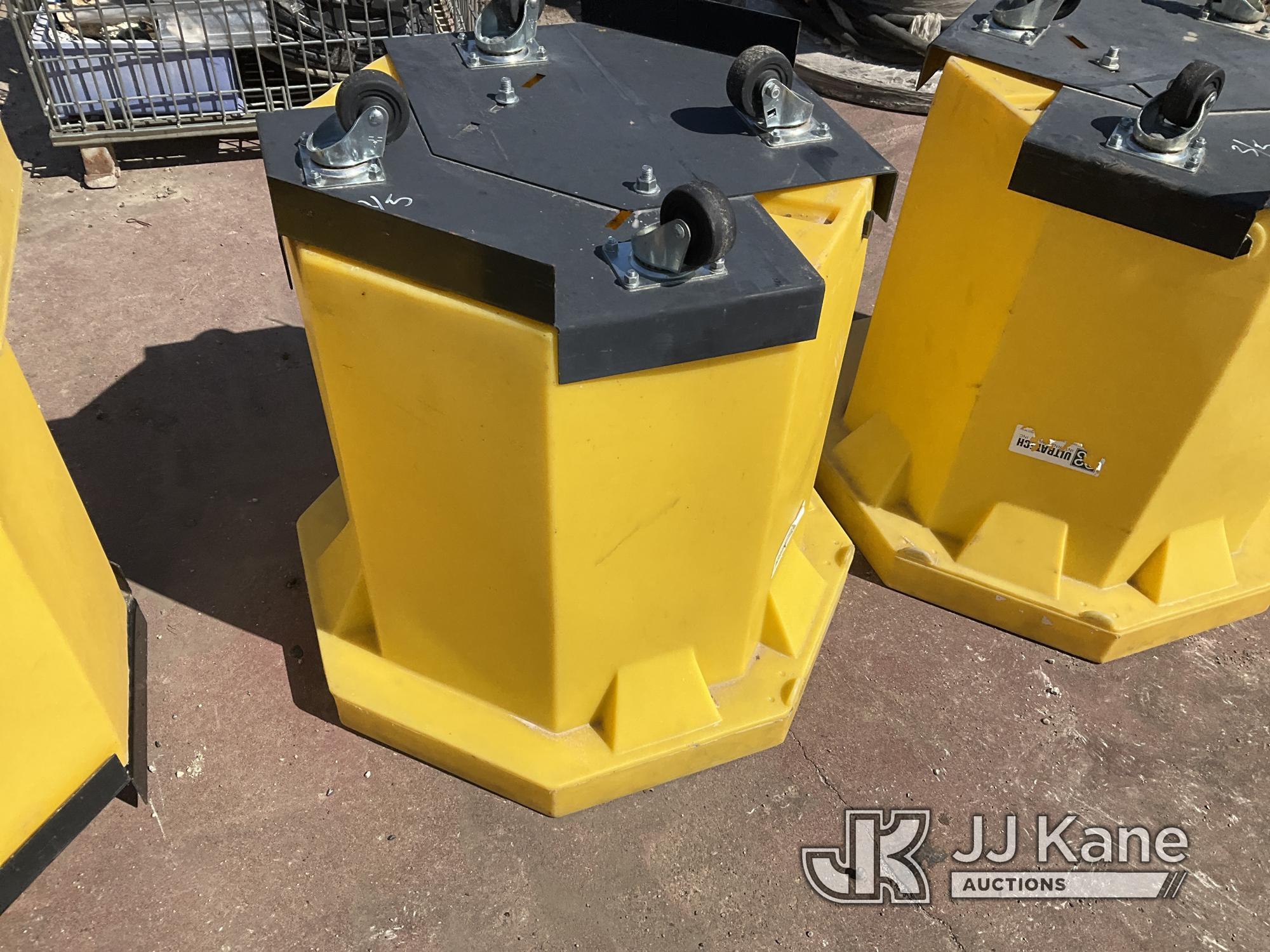 (Kansas City, MO) (5) Ultra Tech Spill Containment Buckets W/ Cart NOTE: This unit is being sold AS