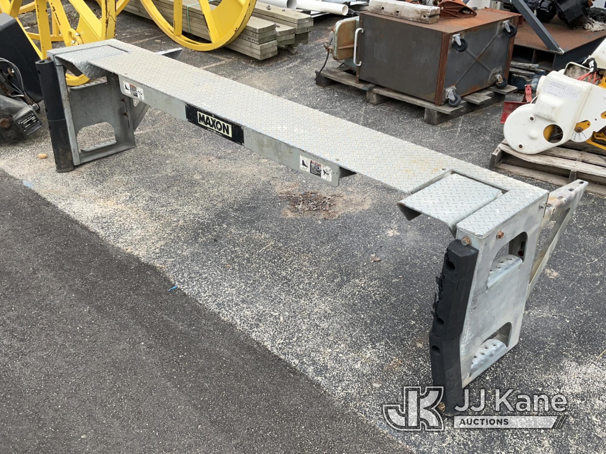 (South Beloit, IL) 2019 Maxon Liftgate (Seller States-Working Condition when Removed) NOTE: This uni