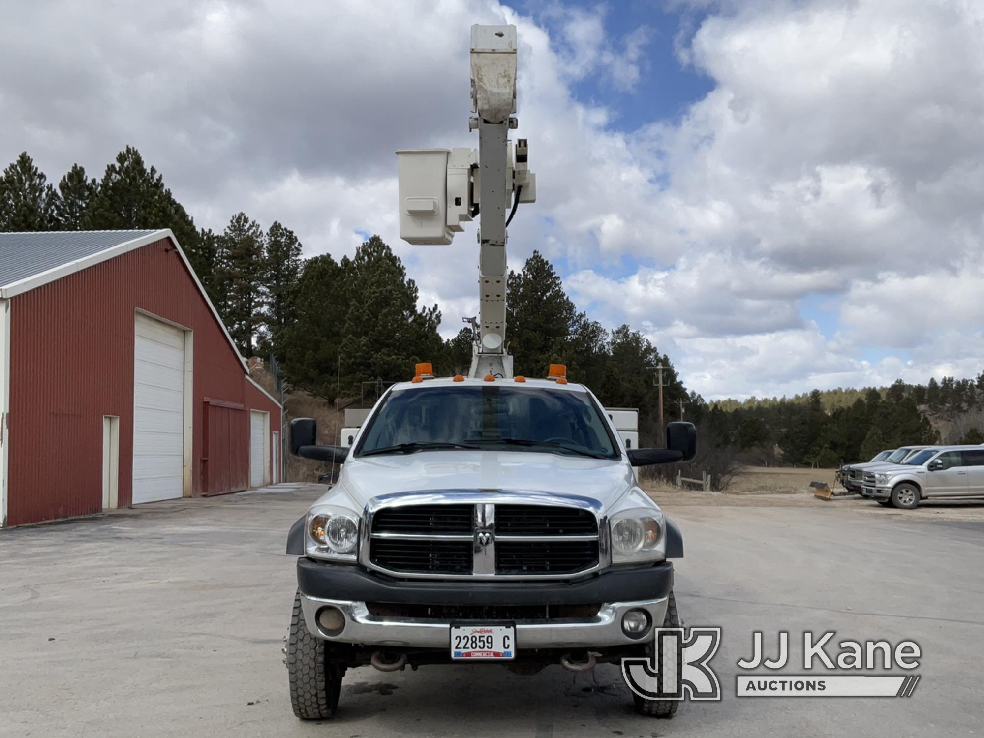 (Custer, SD) HiRanger HR37-MH, Material Handling Bucket Truck center mounted on 2008 Dodge Ram 5500