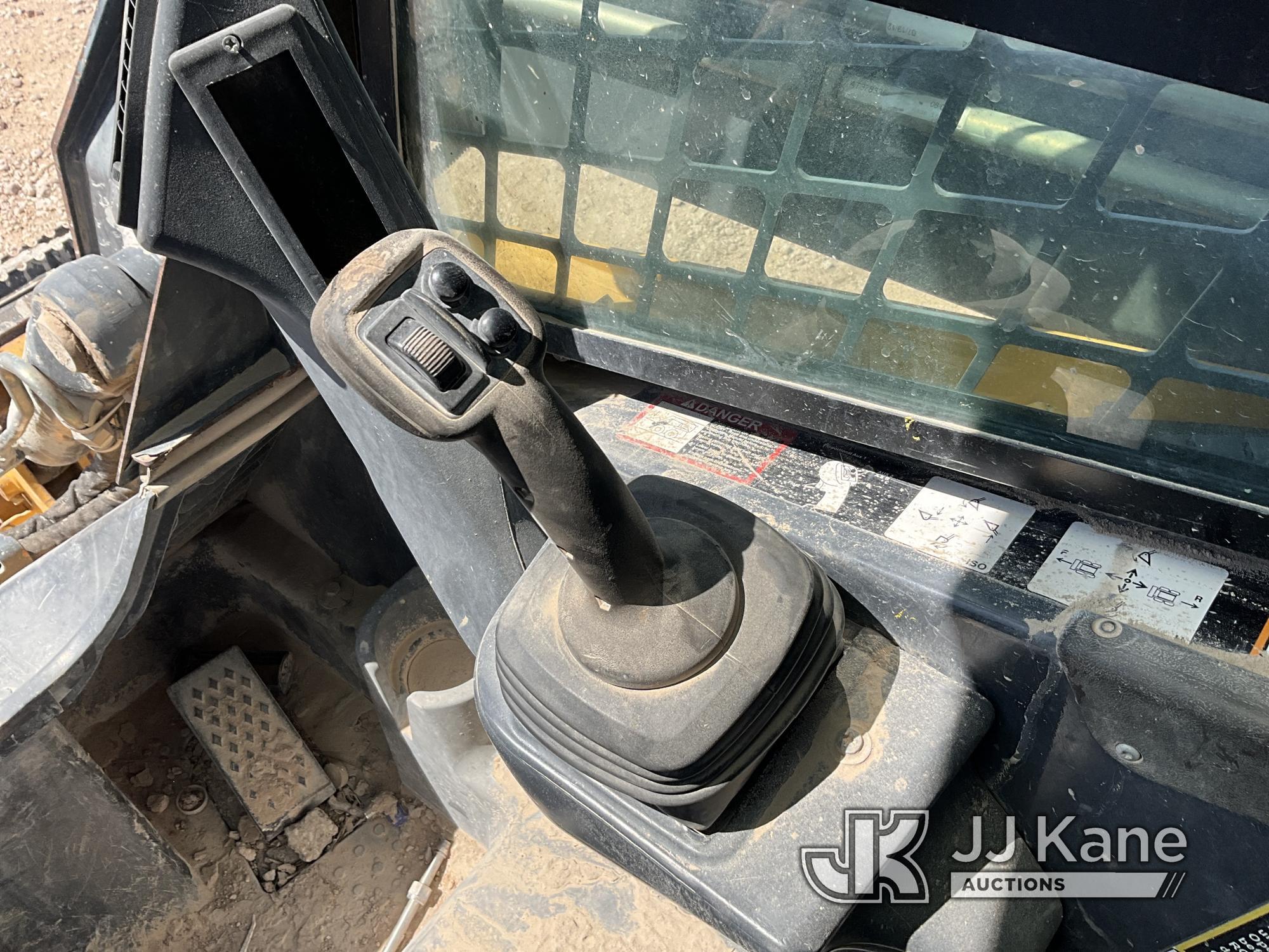 (Odessa, TX) 2012 John Deere 329D Tracked Skid Steer Loader Per seller: Right Side Drive Torch Hub M