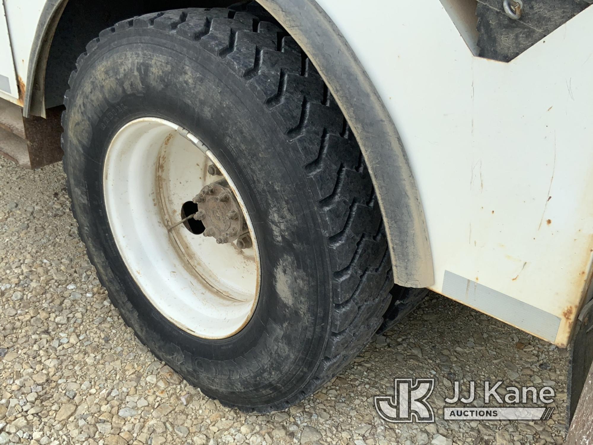 (Tipton, MO) Altec DM47-TR, Digger Derrick rear mounted on 2008 International 4300 Utility Truck Run