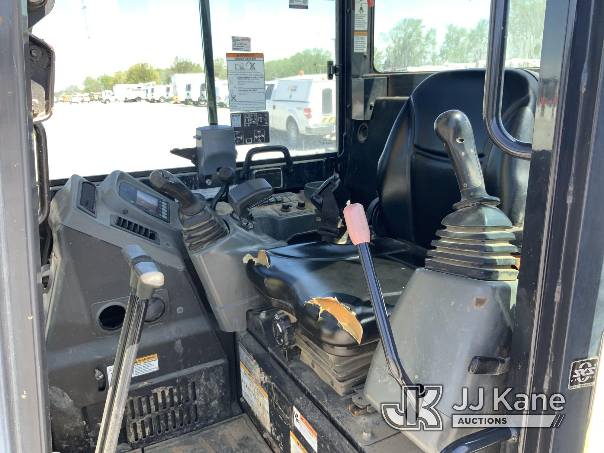 (Hawk Point, MO) Yanmar VI045 Mini Hydraulic Excavator Runs, Moves & Operates.