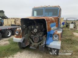 (Aubrey, TX) 1984 AM General M915A1 T/A Truck Tractor, Military - AM General truck/ tractor NSN 2320