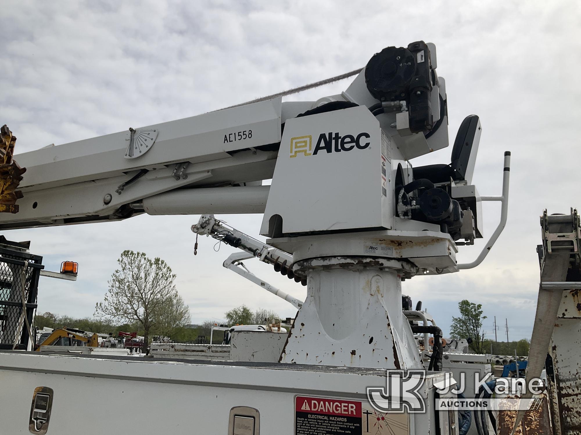 (Kansas City, MO) Altec DC47-TR, Digger Derrick rear mounted on 2013 Freightliner M2 106 4x4 Utility