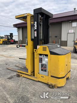 (South Beloit, IL) 2005 Yale Stand-Up Narrow Aisle Forklift Order Picker Runs, Moves) (Does Not Lift